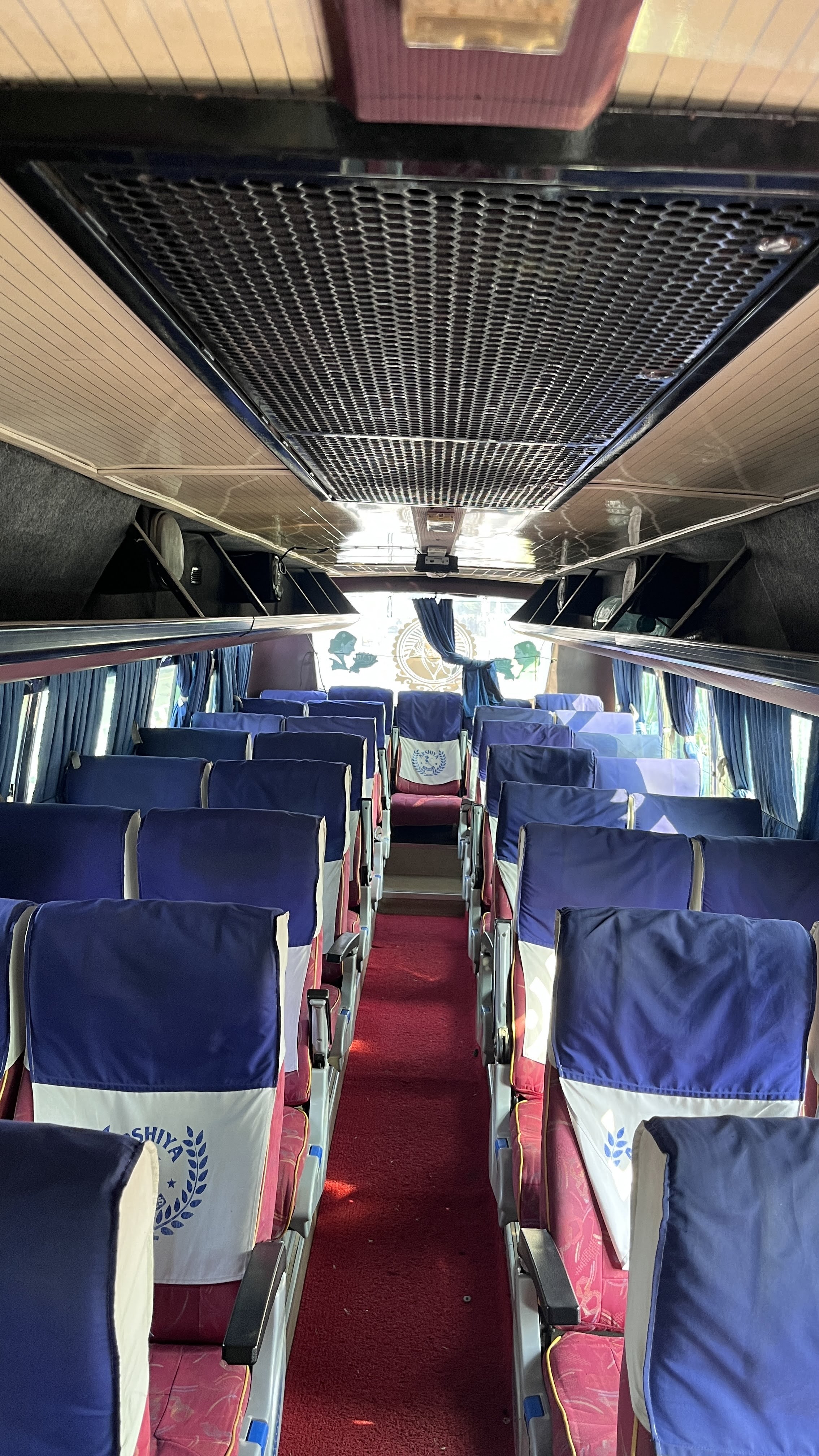 Vehicle Image 8-4